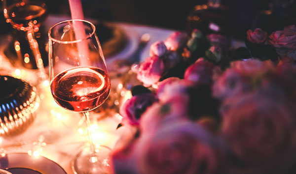 Angebot für ein romantisches Valentinsmenü und Übernachtung am Linslerhof